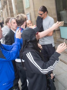 Zlata Ibrahimovic di jaga Ketat Oleh Polisi MU
